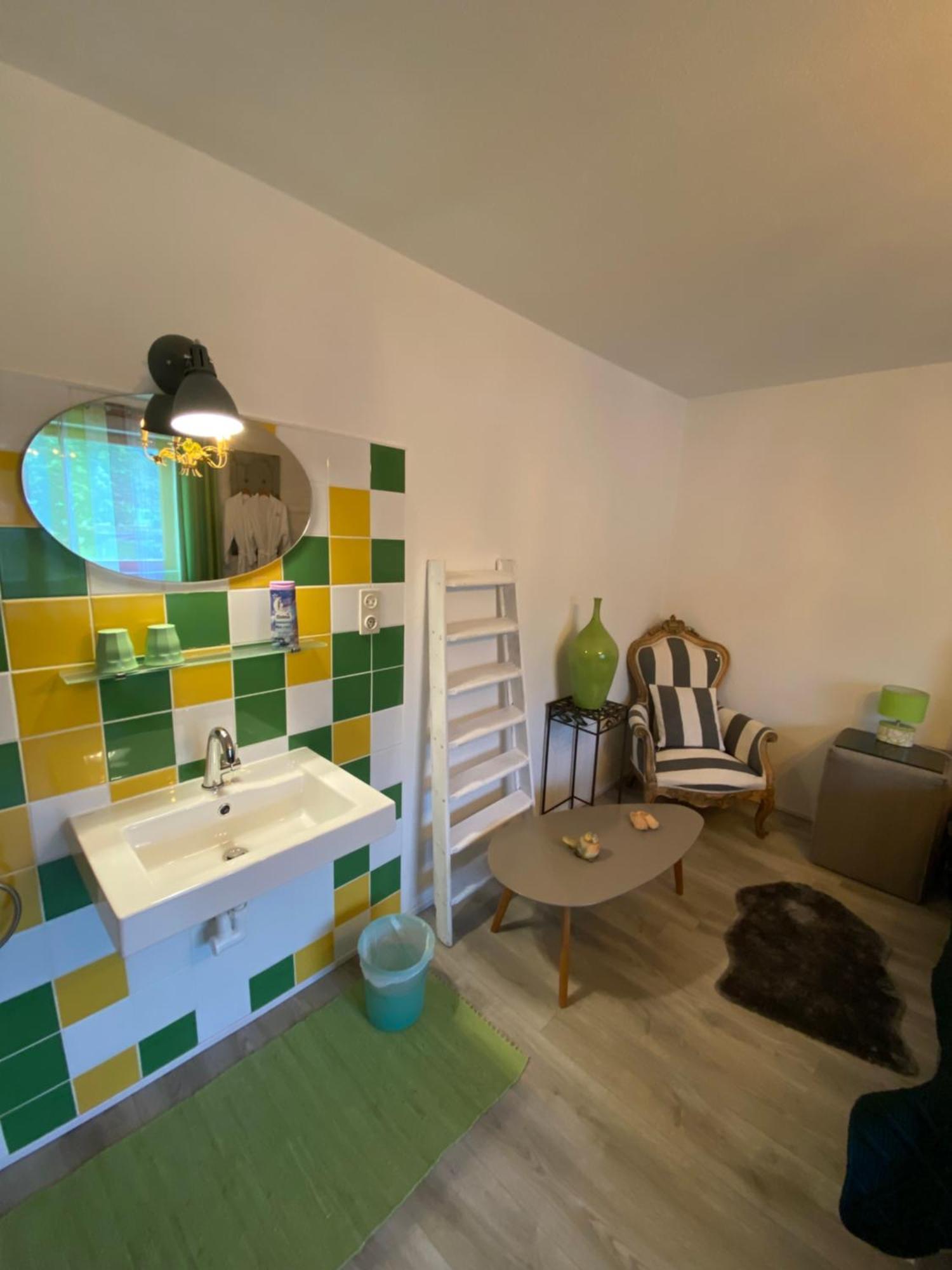 Gaestehaus Schmitt Guest house *